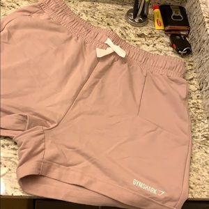 GYMSHARK tan high waisted shorts with pockets